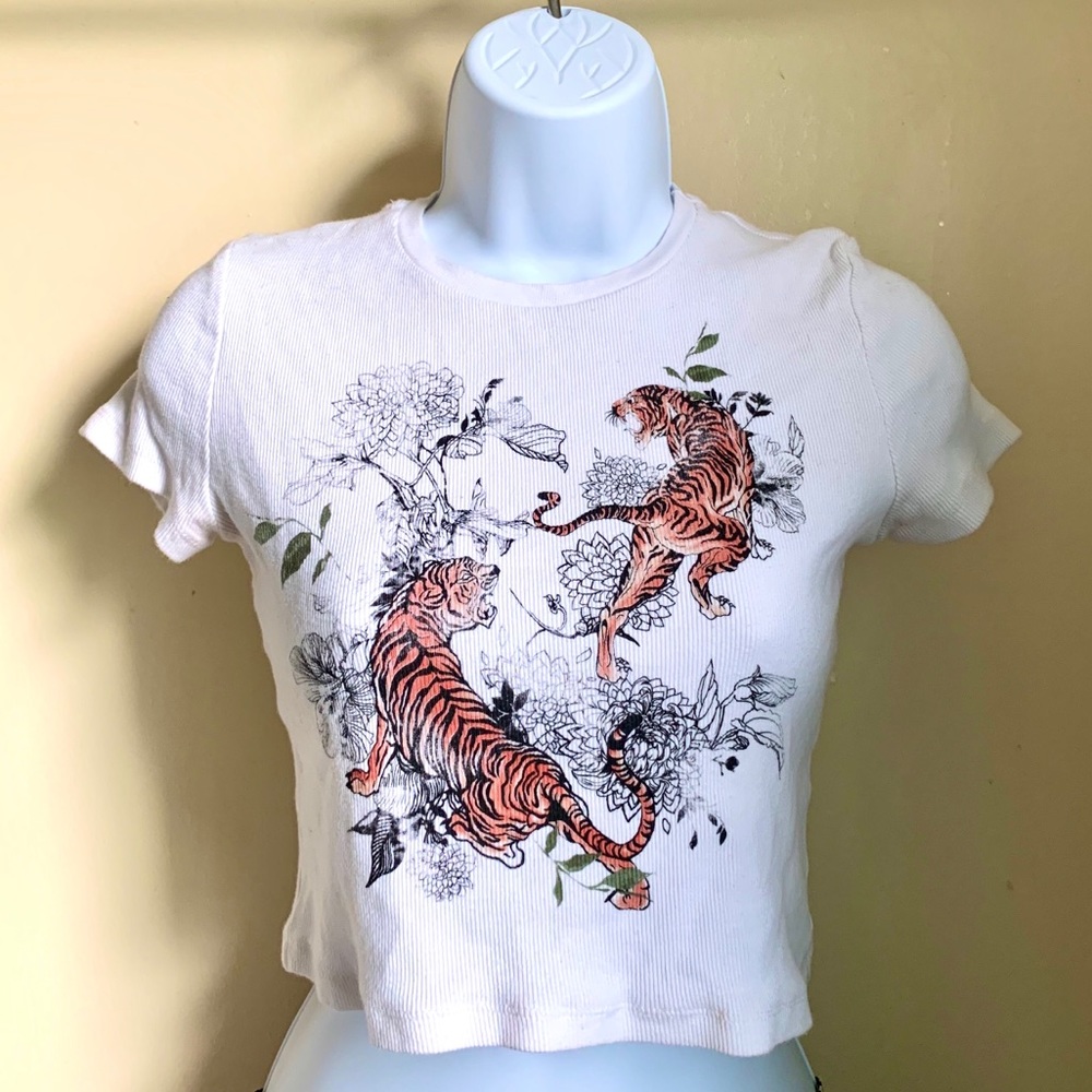 Berksha Tiger Crop Top Tee